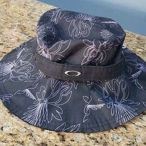 oakley boonie hat